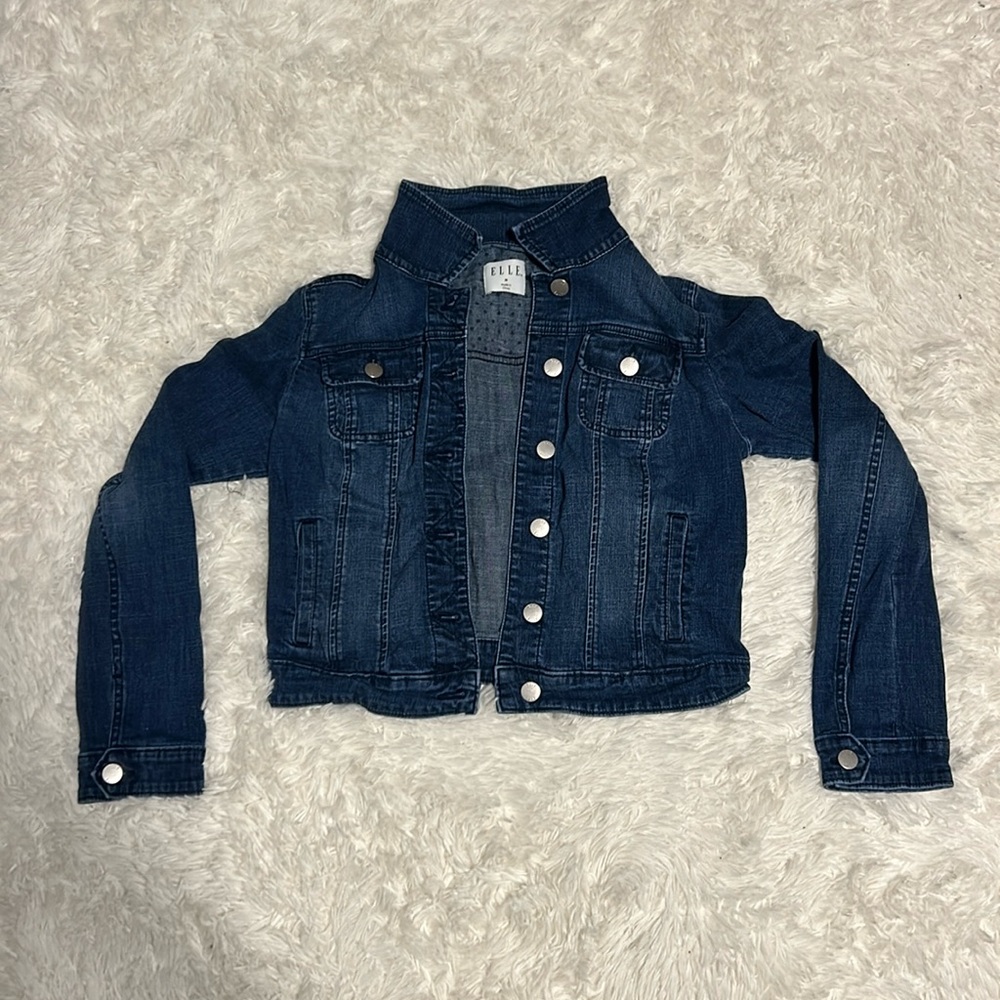 Elle cropped button collared jean jacket